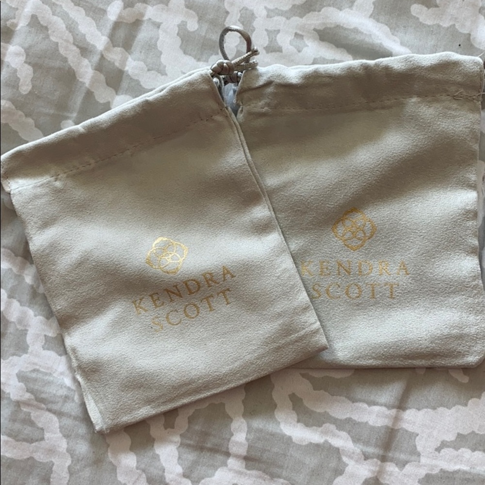 Kendra Scott bags